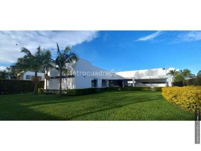 Casa de 4 alcobas en venta en San Nicolas, Rionegro, 1550 m² · foto 3 de 20