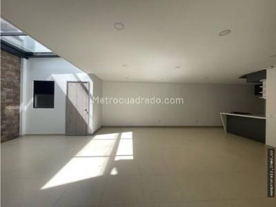 Casa de 4 alcobas en venta en San Nicolas, Rionegro, 220 m² · foto 4 de 20