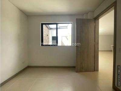 Casa de 4 alcobas en venta en San Nicolas, Rionegro, 220 m² · foto 8 de 20