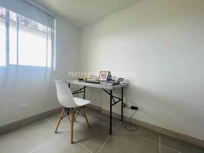 Apartamento de 3 alcobas en venta en San Nicolas, Rionegro, 74 m² · foto 11 de 19