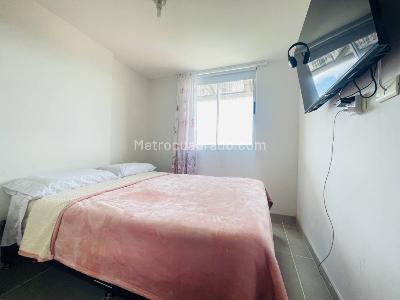 Apartamento de 3 alcobas en venta en San Nicolas, Rionegro, 74 m² · foto 14 de 19