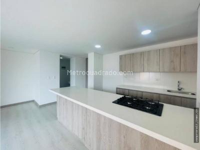 Apartamento de 3 alcobas en venta en San Antonio, Rionegro, 84 m² · foto 6 de 20
