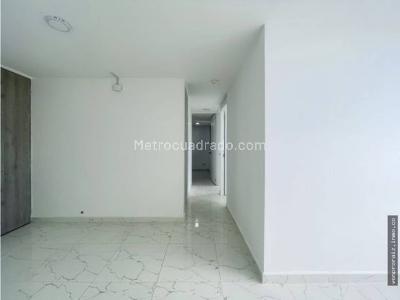 Apartamento de 2 alcobas en venta en San Nicolas, Rionegro, 55 m² · foto 11 de 20