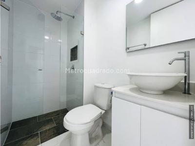 Apartamento de 2 alcobas en venta en San Nicolas, Rionegro, 55 m² · foto 14 de 20