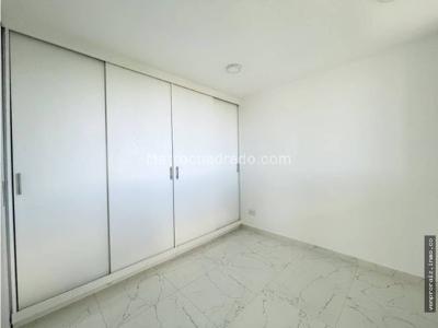 Apartamento de 2 alcobas en venta en San Nicolas, Rionegro, 55 m² · foto 16 de 20