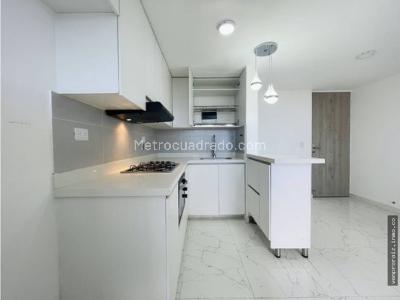 Apartamento de 2 alcobas en venta en San Nicolas, Rionegro, 55 m² · foto 6 de 20