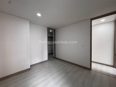 Apartamento de 2 alcobas en arriendo en San Antonio, Rionegro, 84 m² · foto 13 de 16