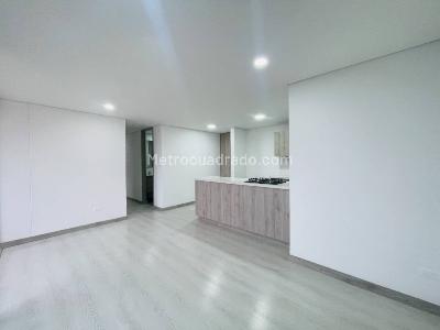 Apartamento de 3 alcobas en venta en San Antonio, Rionegro, 85 m² · foto 4 de 20