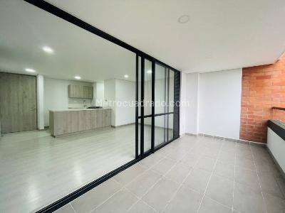 Apartamento de 3 alcobas en venta en San Antonio, Rionegro, 85 m² · foto 6 de 20