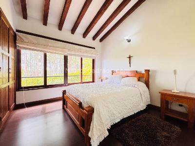 Casa de 4 alcobas en venta en Llano Grande, Rionegro, 1900 m² · foto 16 de 20