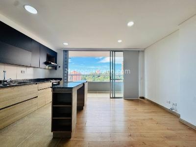 Apartamento de 3 alcobas en venta en San Antonio, Rionegro, 80 m² · foto 5 de 20