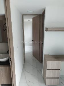 Apartamento de 2 alcobas en venta en San Antonio, Rionegro, 50 m² · foto 4 de 14