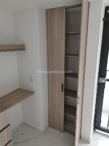 Apartamento de 2 alcobas en venta en San Antonio, Rionegro, 50 m² · foto 6 de 14