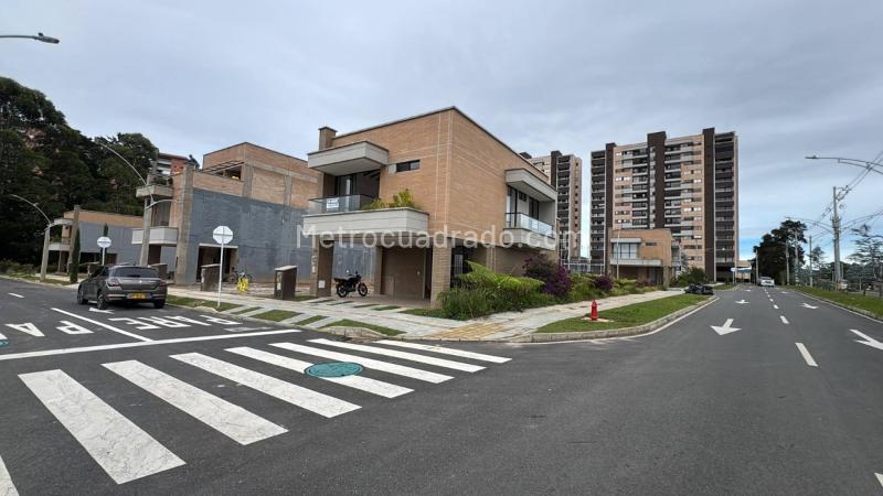 3BR House in San Antonio (147 m²)
