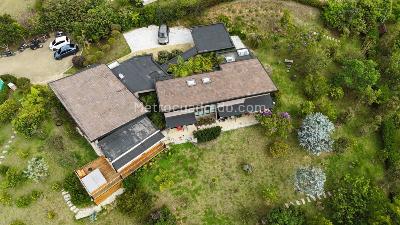 Casa de 4 alcobas en venta en San Nicolas, Rionegro · foto 2 de 20
