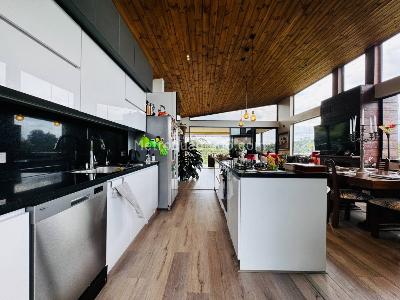 Casa de 4 alcobas en venta en San Nicolas, Rionegro · foto 11 de 20