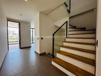 Casa de 4 alcobas en venta en San Nicolas, Rionegro, 253 m² · foto 9 de 20