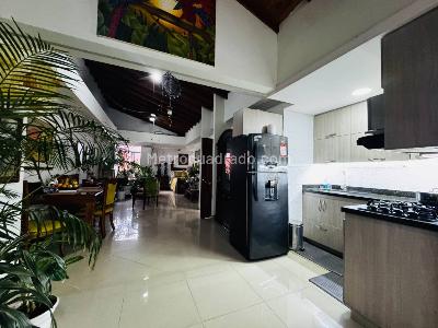 Apartamento de 4 alcobas en venta en Medellin, Medellín, 250 m² · foto 5 de 20