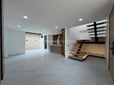 Casa de 3 alcobas en arriendo en San Antonio, Rionegro, 174 m² · foto 6 de 20