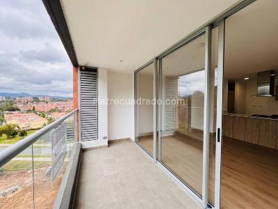 Apartamento de 2 alcobas en arriendo en Rionegro, Rionegro, 68 m² · foto 2 de 15