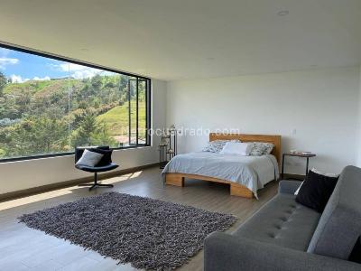 Casa de 4 alcobas en arriendo en Vereda La Laja, Rionegro · foto 12 de 20