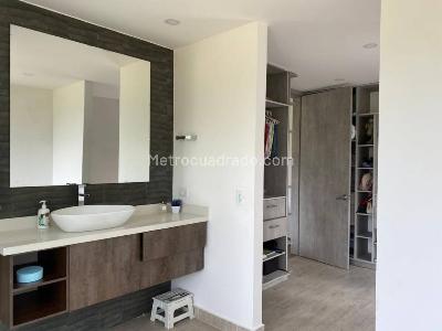 Casa de 4 alcobas en arriendo en Vereda La Laja, Rionegro · foto 16 de 20