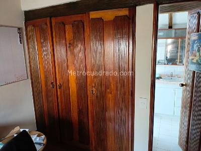 Casa de 4 alcobas en venta en Gratamira Campestre, Bogotá, 270 m² · foto 15 de 20