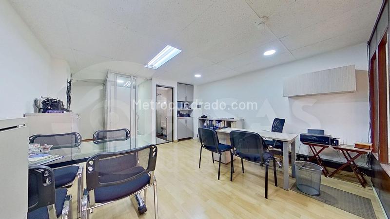 Oficina en Arriendo, ANTIGUO COUNTRY, Bogotá D.C. - Más