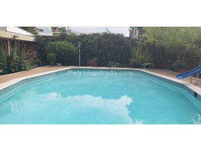 Casa de 5 alcobas en venta en La Magdalena, Girardot, 598 m² · foto 12 de 20