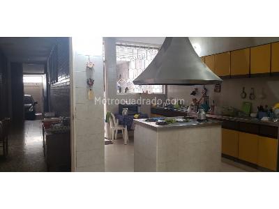 Casa de 5 alcobas en venta en La Magdalena, Girardot, 598 m² · foto 15 de 20