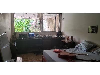 Casa de 5 alcobas en venta en La Magdalena, Girardot, 598 m² · foto 19 de 20