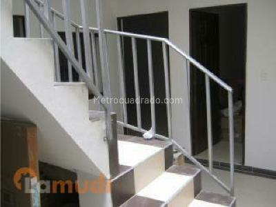 Casa de 5 alcobas en venta en Los Cerezos Minuto De Dios, Bogotá, 400 m² · foto 11 de 20
