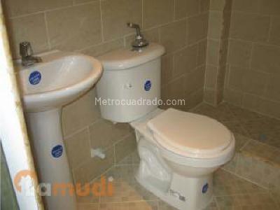 Casa de 5 alcobas en venta en Los Cerezos Minuto De Dios, Bogotá, 400 m² · foto 12 de 20