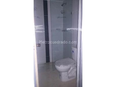 Casa de 5 alcobas en venta en Los Cerezos Minuto De Dios, Bogotá, 400 m² · foto 14 de 20