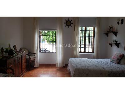 Casa de 4 alcobas en venta en Granada, Girardot, 198 m² · foto 5 de 20