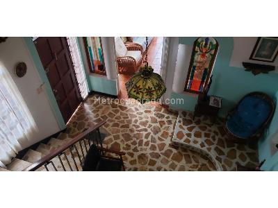 Casa de 4 alcobas en venta en Granada, Girardot, 198 m² · foto 12 de 20