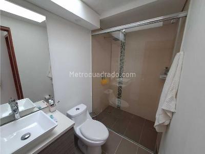 Casa de 3 alcobas en venta en San Jose De Bavaria, Bogotá, 180 m² · foto 5 de 19
