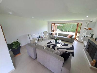 Casa de 3 alcobas en venta en San Jose De Bavaria, Bogotá, 180 m² · foto 17 de 19