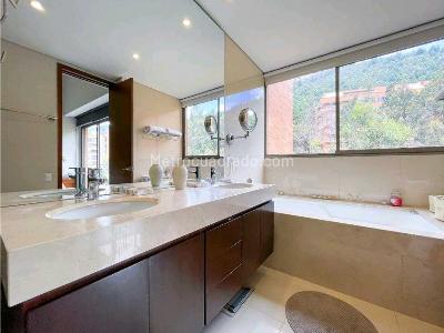 Apartamento de 4 alcobas en venta en Santa Ana, Bogotá, 417 m² · foto 10 de 17
