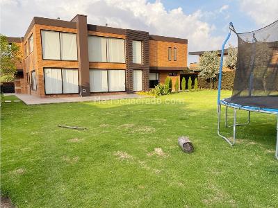 Casa de 5 alcobas en venta en Guaymaral, Bogotá, 440 m² · foto 4 de 20