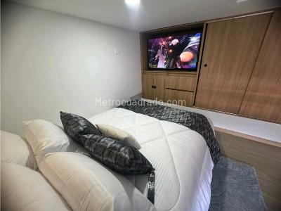 Apartaestudio en venta en Chico, Bogotá, 27 m² · foto 8 de 14