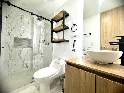 Apartaestudio en venta en Chico, Bogotá, 27 m² · foto 13 de 14