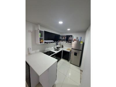 Apartamento de 2 alcobas en venta en Trinidad, Bogotá, 47 m² · foto 2 de 20