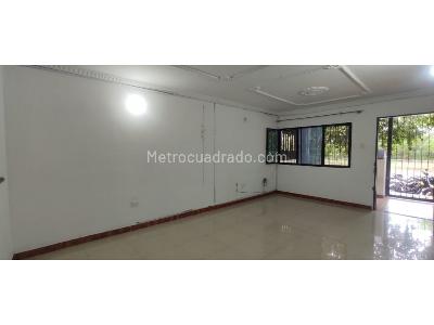 Casa de 5 alcobas en venta en Cambulos, Girardot, 203 m² · foto 7 de 19
