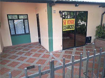 Casa de 4 alcobas en venta en Altos Del Peñon, Girardot, 90 m² · foto 5 de 20