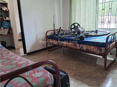 Casa de 4 alcobas en venta en Altos Del Peñon, Girardot, 90 m² · foto 9 de 20