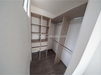 Apartamento en venta en Ciudad Del Sol, Mosquera · foto 11 de 20