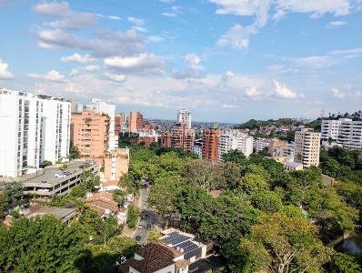 Apartamento en venta en Santa Teresita, Cali · foto 2 de 20