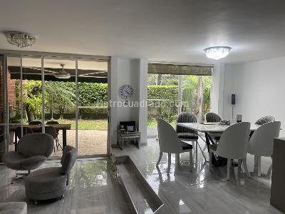 Casa de 4 alcobas en venta en El Ingenio, Cali, 250 m² · foto 10 de 11