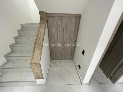 Casa de 4 alcobas en venta en La Flora, Cali, 300 m² · foto 16 de 20
